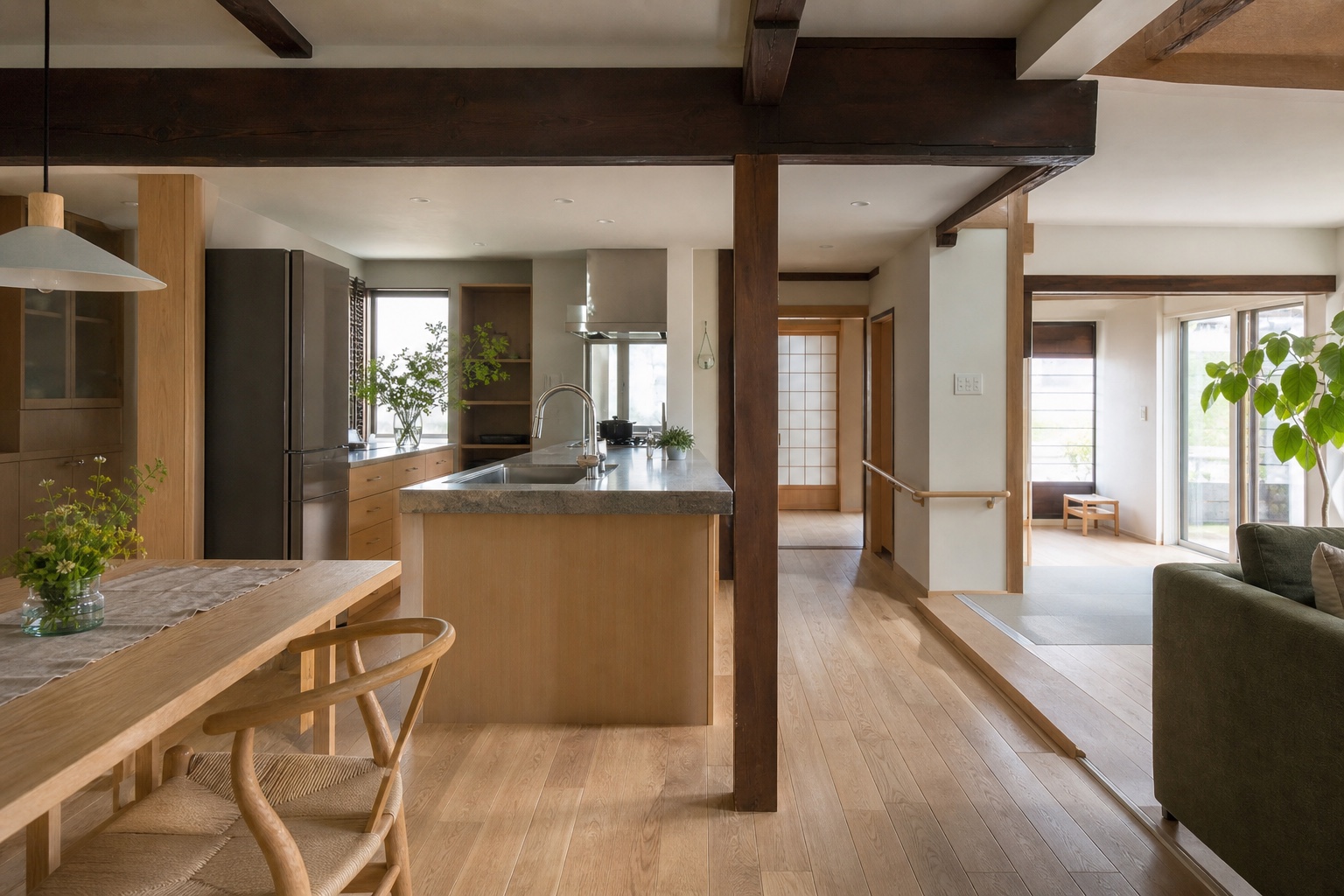 既存の木組みを活かして改修した住まいのイメージ